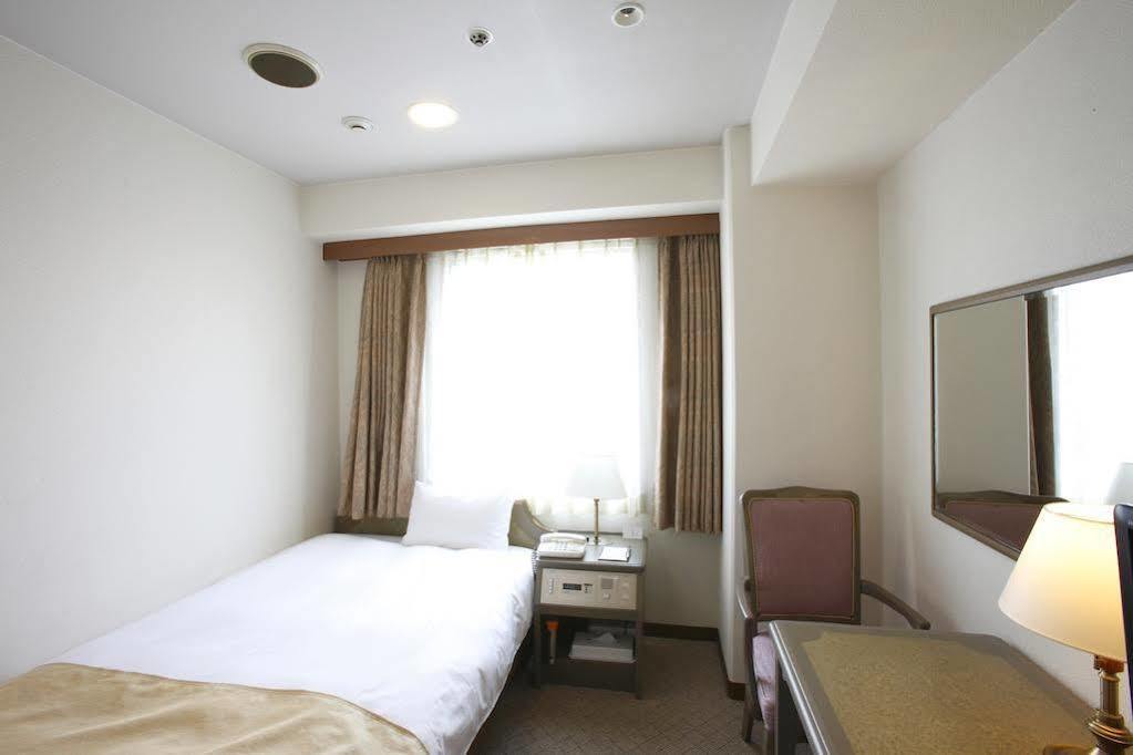 Loisir Hotel Yokkaichi Bagian luar foto