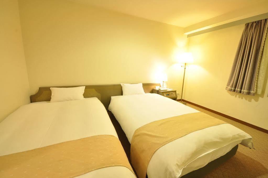 Loisir Hotel Yokkaichi Bagian luar foto
